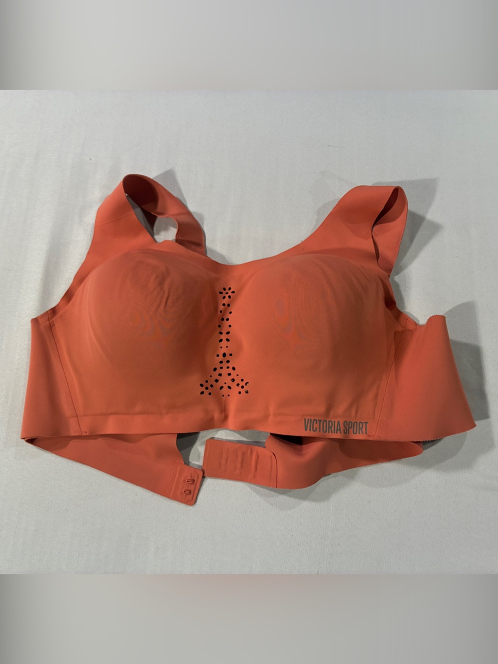 Victoria Sport Seamless High-Support Sports Bra in Coral Orange